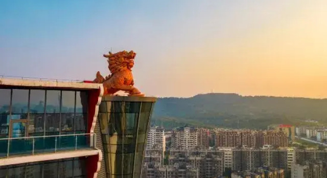 Yunqijian Homestay (Nanning International Exhibition Center Wanxiang Mall), Rezerwuj Hotel Hotele w Nanning z parkingiem, Parking