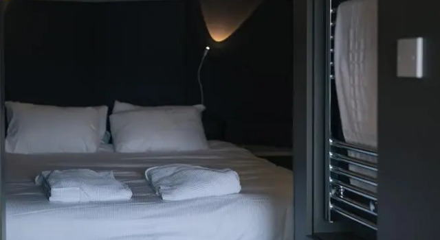 SeaBeds - Luxury Lookouts with Hot Tubs, 预订 酒店 巴拉胡利什 格伦科