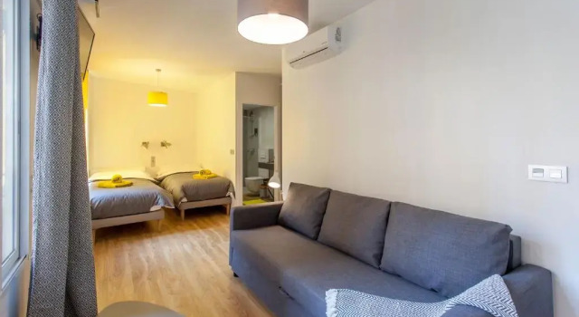 Номер Standard City Garden Bed and Breakfast