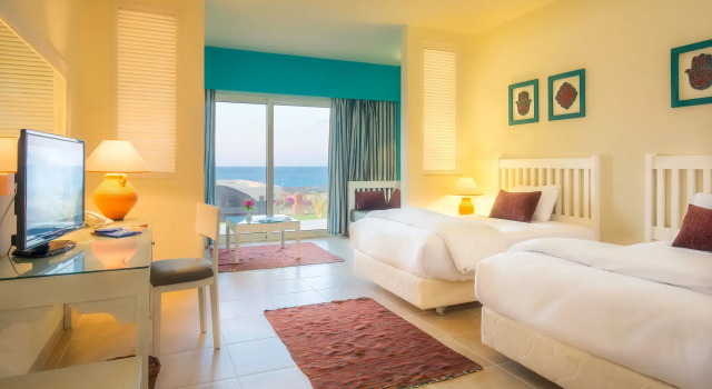 Caesar Bay Resort, Rezerwuj Ośrodek wypoczynkowy Hotele resortowe w Marsa Matrouh, Ośrodek wypoczynkowy