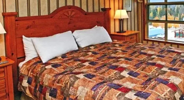 Vitality Assurance Vacations At The Aspens, Whistler, Canada