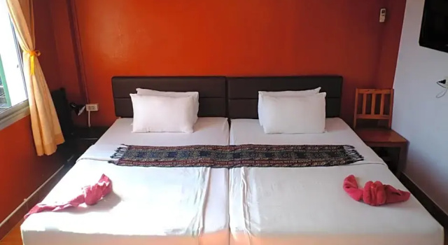 Двухместный номер Standard Sri Trang Hotel