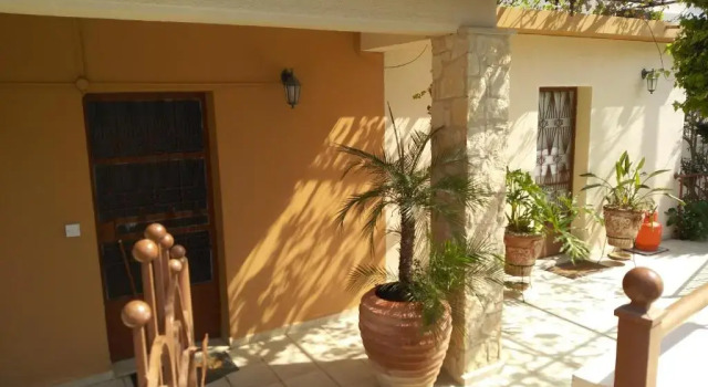 Коттедж с 2 комнатами Patriko Village Home
