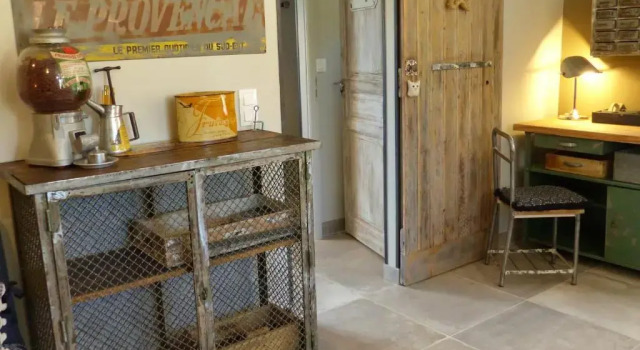 L'Atelier, Rezerwuj Hotel Hotele w Gorges du Verdon z basenem, Basen