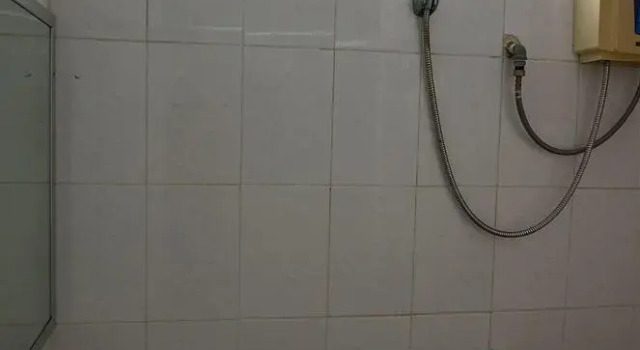 Кровать в общем номере Baan Warddaw Guesthouse