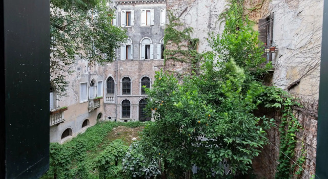 Ca’ Anna Rialto Apartment M0270429079, Забронировать Апартаменты/квартира Апартаменты Венеции, рядом с Консульство Франции в Венеции, Апартаменты/квартира