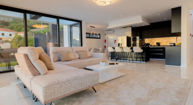 Villa Luxe by Atlantic Holiday, Buchen Sie Villa Ribeira Brava Madeira