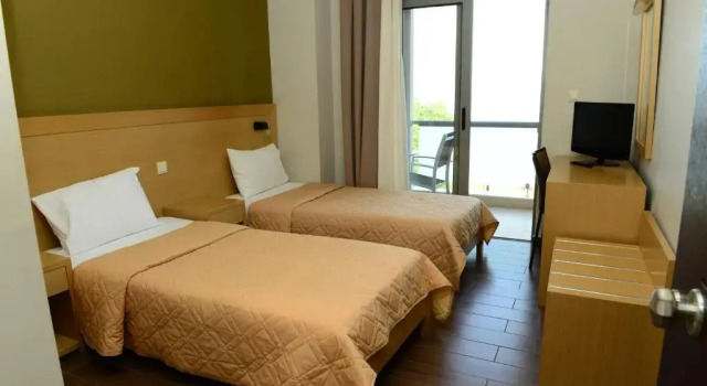 Ionion Hotel, Rezerwuj Hotel Trifylia Messenia Regional Unit