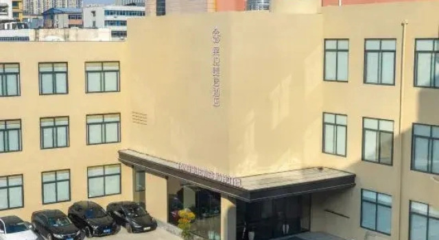 Tangyue Mercure Hotel (Pang Donglai Times Square), Book Hotel Xuchang Henan