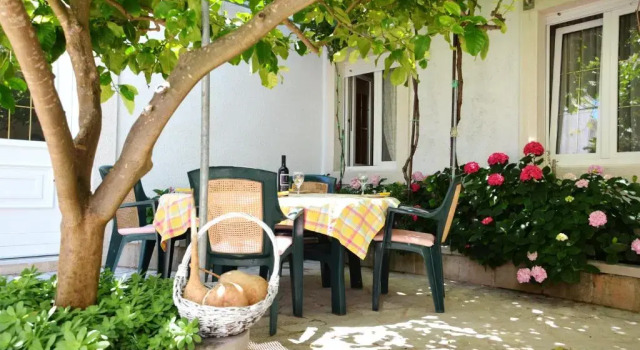 Апартаменты с 2 комнатами Apartments Mladinić