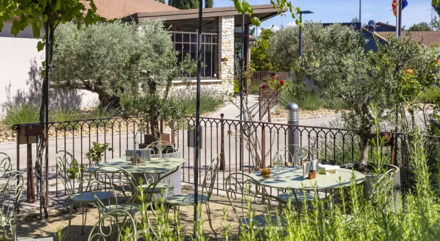 Номер Superior Terre de Provence Hôtel & Spa
