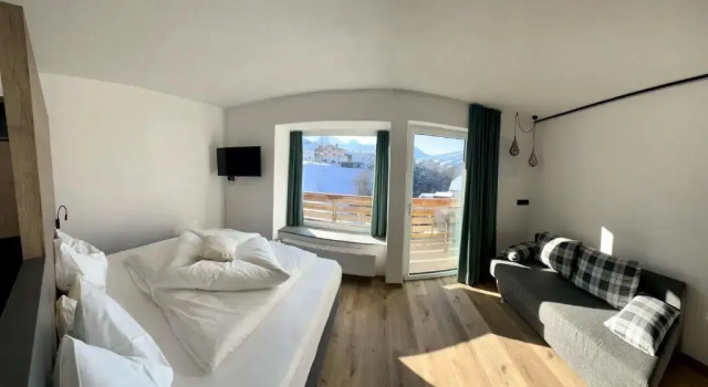 Апартаменты Schmalzlhof Hotel & Apartments