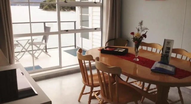 Семейный номер Standard с видом на море Te Mahia Bay Resort