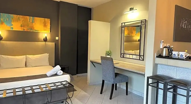 Deluxe chambre N1 Hotel Samora Machel Harare