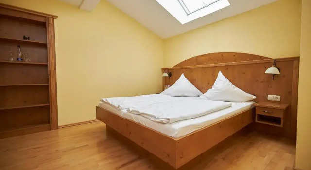 Апартаменты Gasthof-Hotel Zur Post Samerberg