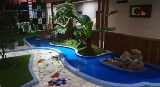 Hongrui Hotel, Prenota Hotel Anlong Guizhou
