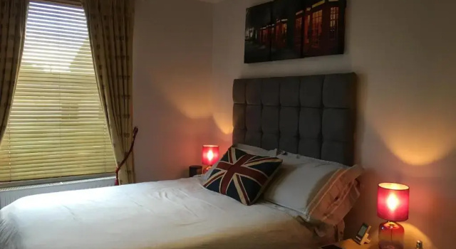 Апартаменты Cherwell Gates 4 Bed Luxury Oxford Apartment for 8 with Roof terrace