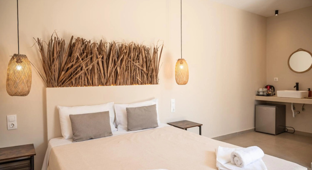 Atma Beach Rooms & Suites