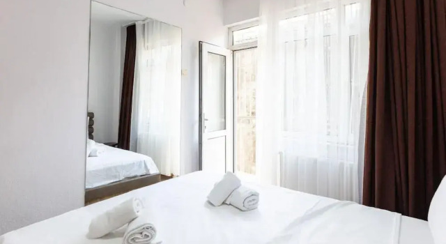 Central and Vibrant Flat in Besiktas, Varaa Hotelli Hotellit Marmara-alue pysäköinnillä, Pysäköinti