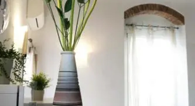 Roommo Beccaria, Забронировать Отель Лунгарно дель Темпио Флоренция, рядом с Дом Буонаротти