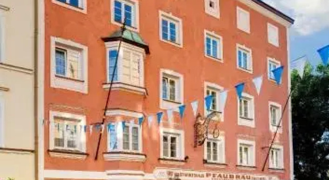 Hotel Pfaubräu, Varaa Hotelli Hotellit Baijeri pysäköinnillä, Pysäköinti