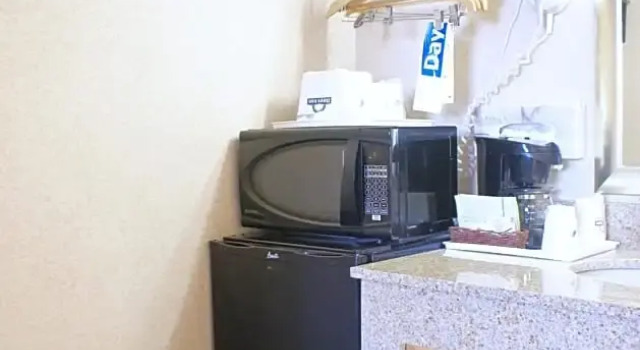 Номер Deluxe Days Inn by Wyndham Arlington Pentagon