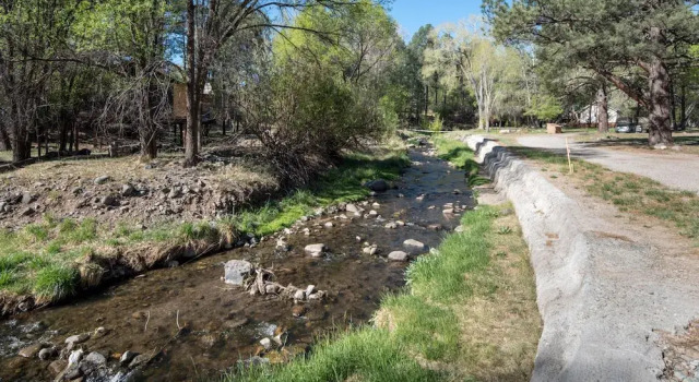 Ruidoso River Park - Two Bedroom Cabin