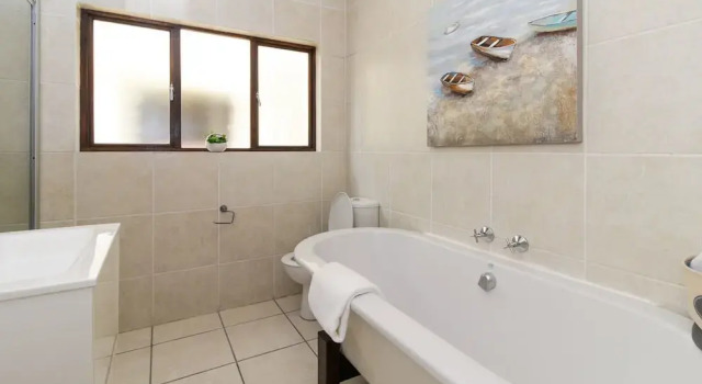 Ruby Homes Sunninghill, Boek Hotel Irene 