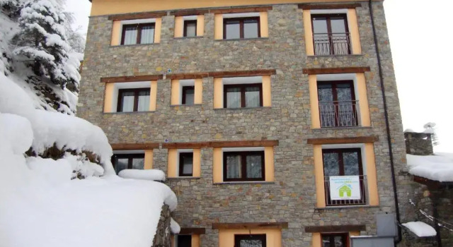 Апартаменты с 2 комнатами Apartamentos Arinsal 3000
