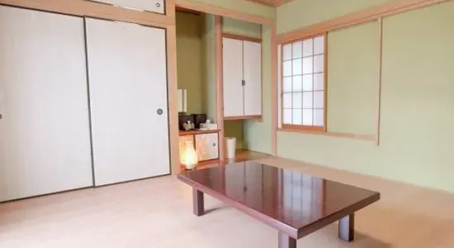 Private Villa Izu Omuro Kogen, Boek Villa Hotels in Tokai met parkeren, Parkeren
