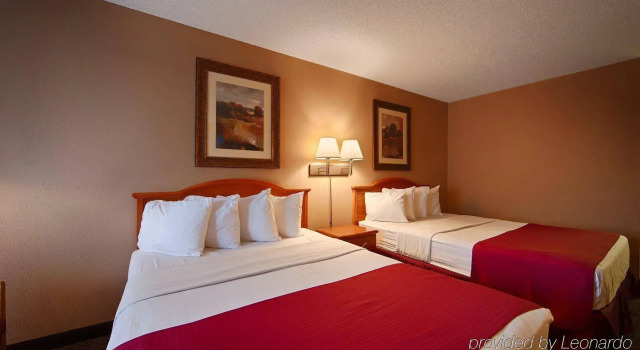 The Parkwood Inn & Suites, Varaa Hotelli Mountain View 