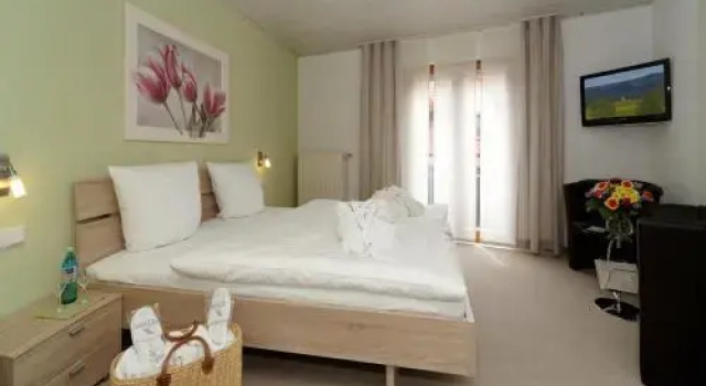 Landhotel Sternwirt - Das Wellnesshotel zwischen Nürnberg und Amberg, Book Hotel Postbauer-Heng Upper Palatinate
