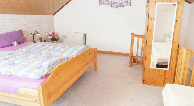 Attractive Holiday Home in Piesau with Sauna, Prenota Hotel Lichtetal am Rennsteig Germania