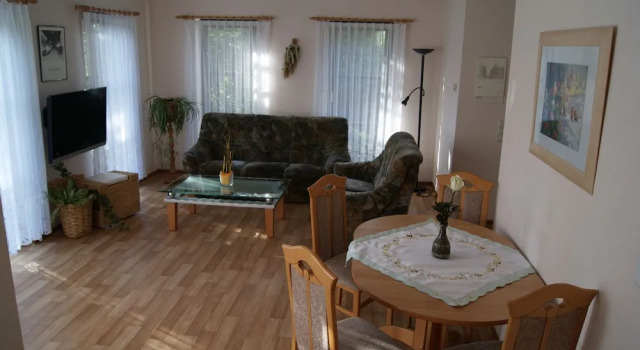 Семейные апартаменты c 1 комнатой Ferienwohnungen Elsterblick Bad Elster