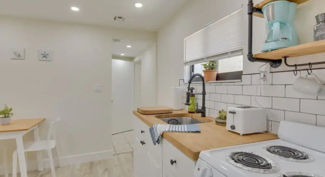 Апартаменты Nifty Miami Apartment ~ 5 Mi to Downtown!