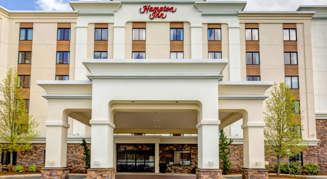 Hampton Inn Boston-Norwood, Varaa Hotelli Hotellit New England uima-altaalla, Uima-allas