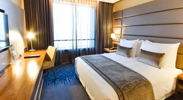 Апартаменты Hotel 2 Fevrier