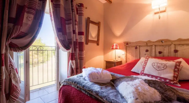 Chambres d'hôtes le Moulin de Beaunette, Rezerwuj Hotel Grane Drôme