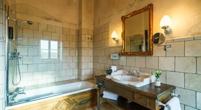 Номер Superior Schlosshotel Weyberhöfe