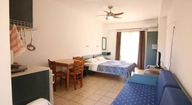 Evropi Hotel, Забронировать Отель Платаньяс Западный Крит, рядом с Пляж Трулакис