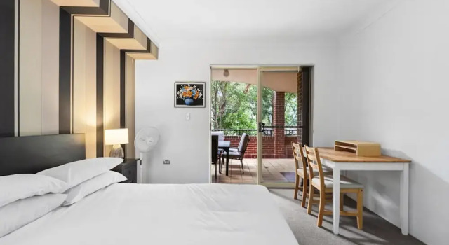 Bright Marrickville Flat With Balcony & Parking