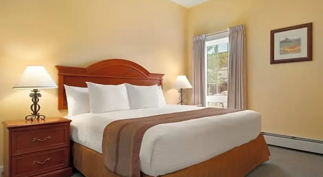 Двухместный люкс Stanton Suites Hotel Yellowknife