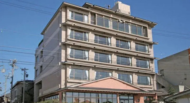 Ryokan Ichizu, Забронировать Отель Минамитита Айти