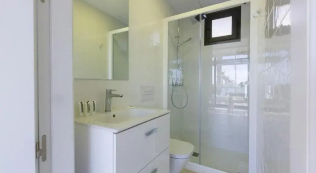Апартаменты с видом на море Seafront Boutique CalaBeach Rincón de la Victoria