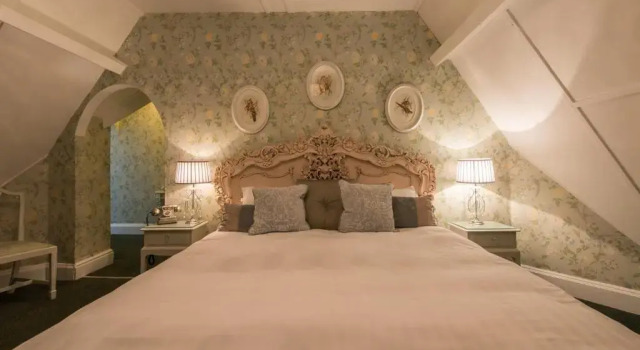 Номер Classic Maenan Abbey Hotel