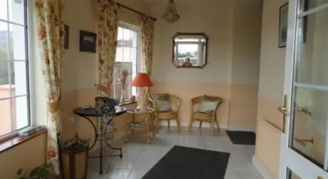 Alpine Guesthouse, Забронировать Отель Отели Dingle Peninsula с парковкой, Парковка
