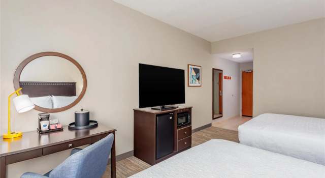 Номер Standard Hampton Inn and Suites Parkersburg Downtown