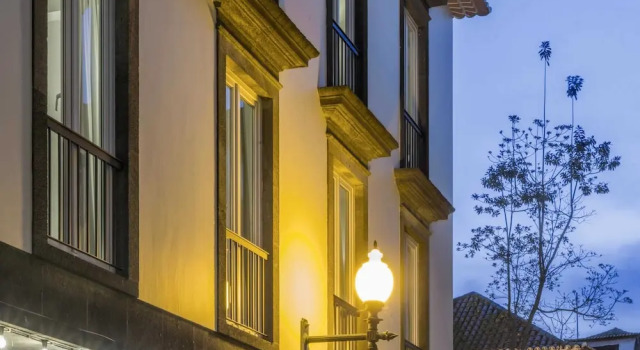 Downtown Funchal Apartments 3A Encumeada by An Island Apart