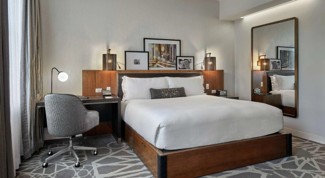 LondonHouse Chicago, Curio Collection by Hilton