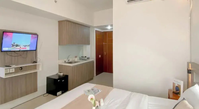 Cozy Studio Apartment At Vittoria Residence, Book Apartment Jakarta Jakarta Province